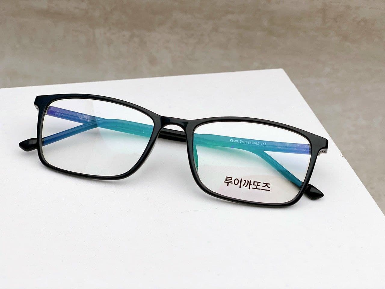 GỌNG KÍNH MẮT VUÔNG DESIGN. NHỰA CAO CẤP ACETATE 7806