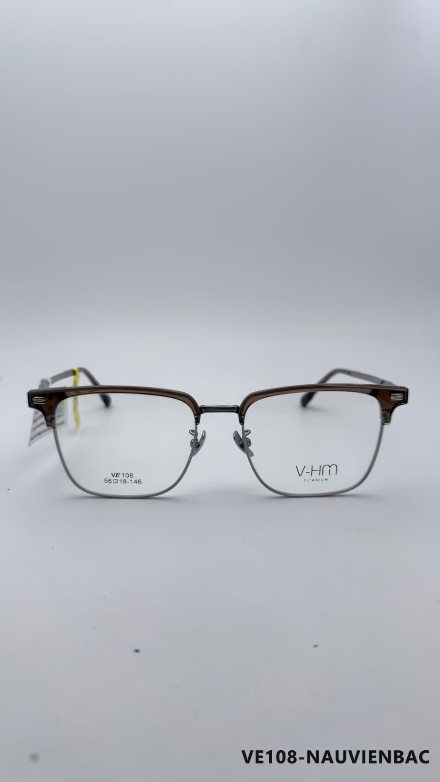 Gọng Chữ nhật Kim loại phối nhựa Nâu Viền Bạc (VE108-NAUVIENBAC)