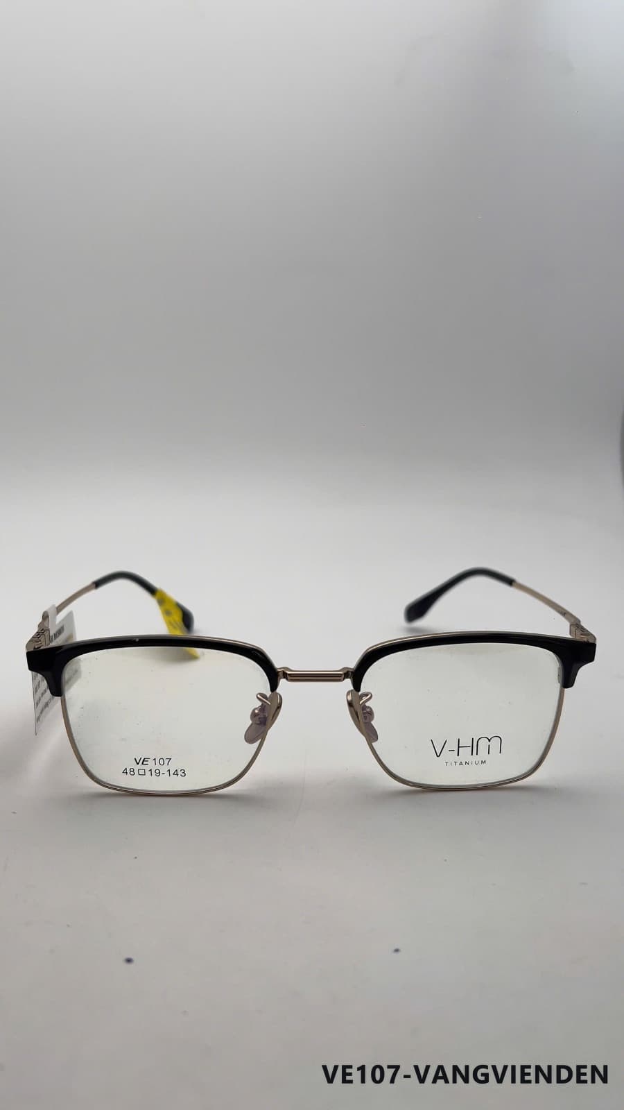 Gọng Chữ nhật Kim loại phối nhựa Vangvienden (VE107-VANGVIENDEN)