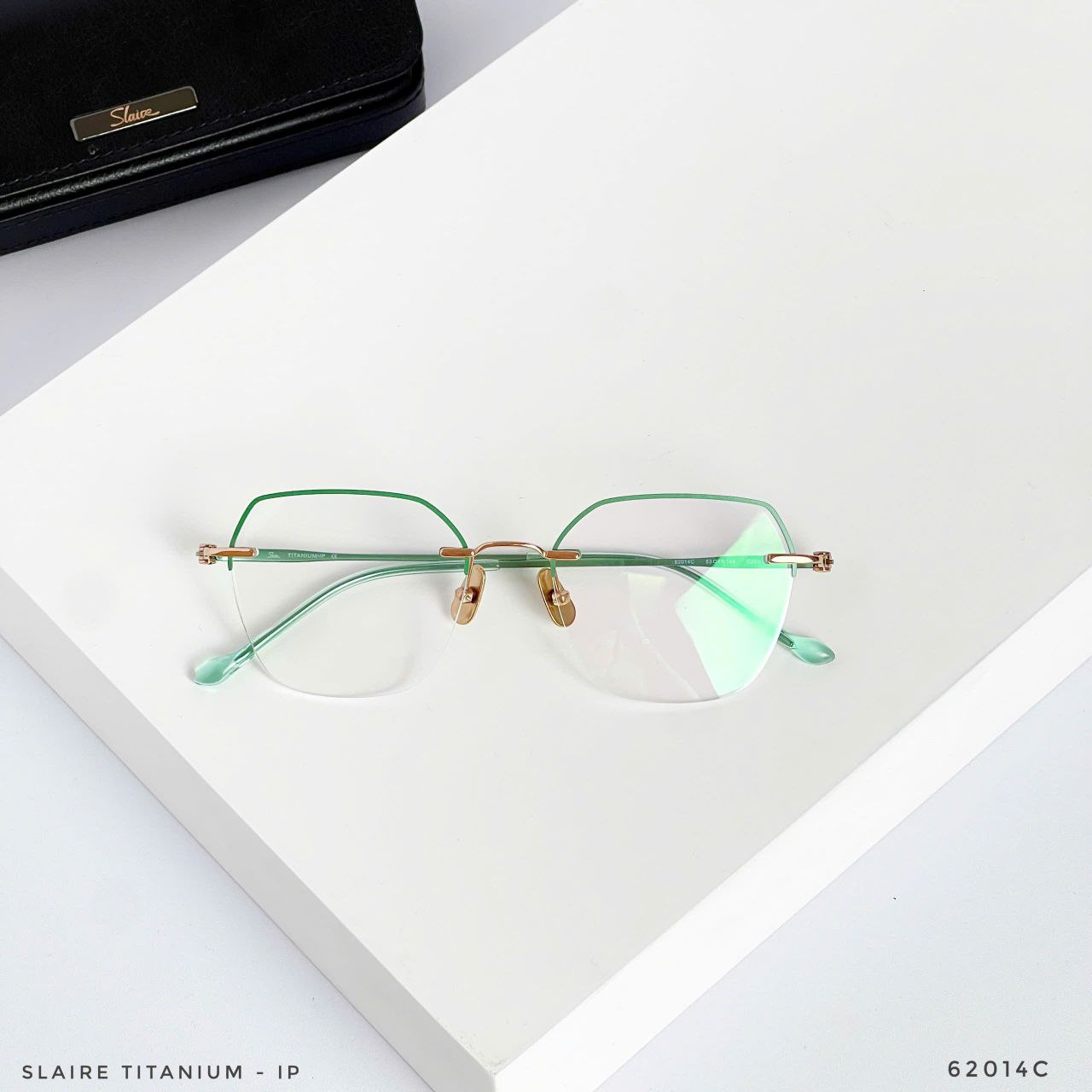 KÍNH SLAIRE TITANIUM – GỌNG NỬA VIỀN SIÊU NHẸ, TRẺ TRUNG & CỰC KỲ THANH LỊCH 62014C