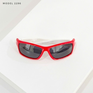 KÍNH RÂM TRẺ EM DÁNG THỂ THAO – BẢO VỆ MẮT KHI RA NẮNG | MODEL 2296